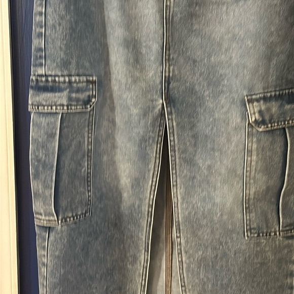 Juniors Love Fire Skirt Blue Denim Front Slit Straight Cargo Pockets Skirt Sz 5 - Picture 4 of 7
